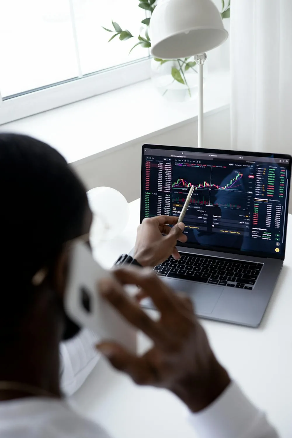 Trading risk management dashboard showing equity curve, daily P&L, and account metrics for an algorithmic trading account.