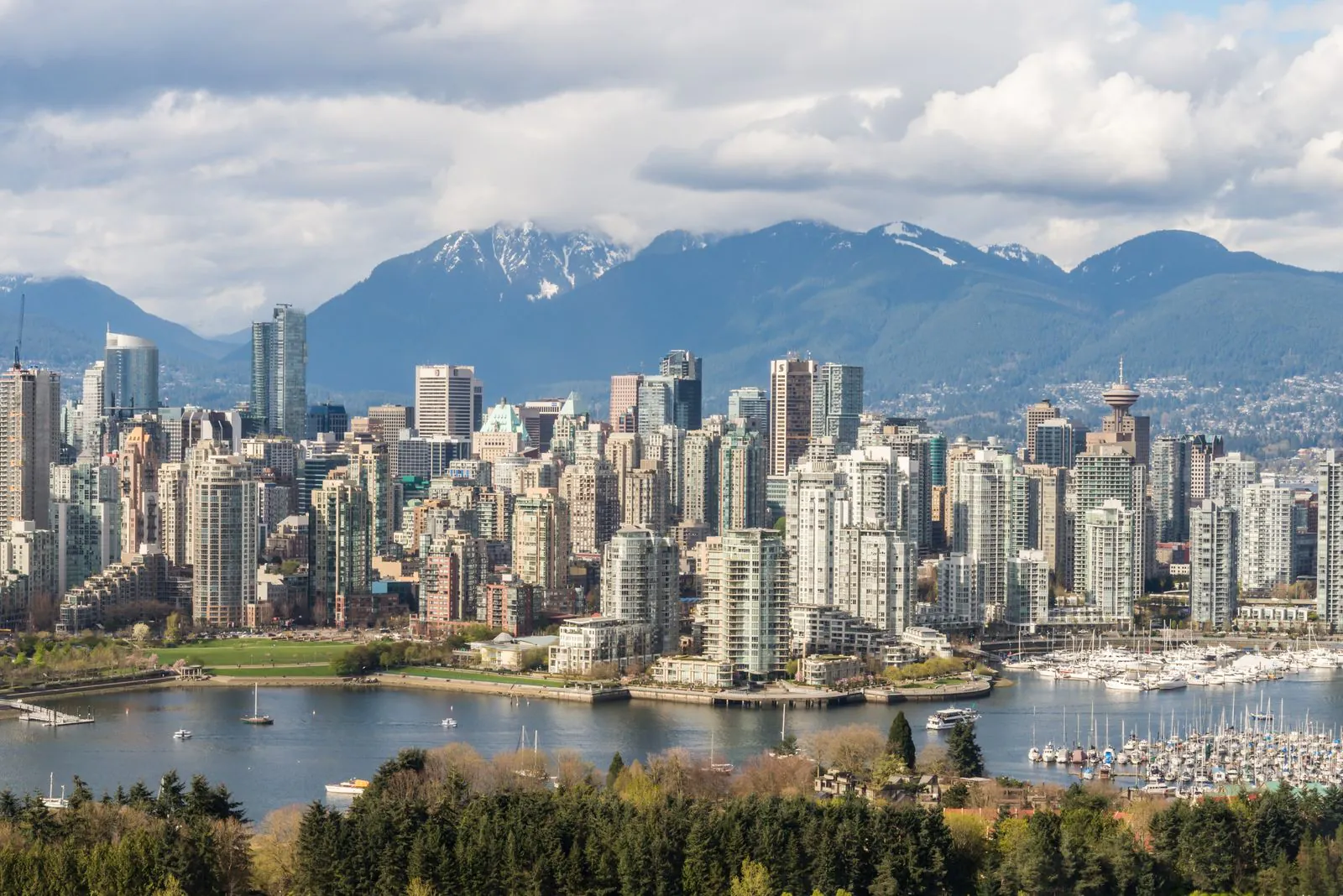 Vancouver skyline with the North Shore mountains behind the marina