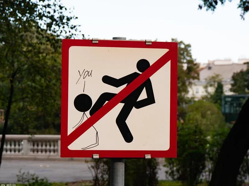 Warning sign indicating potential red flags